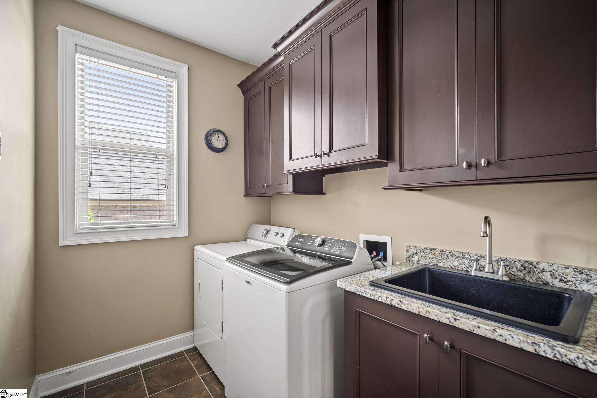 Greer, South Carolina 29651, United States, 5 Bedrooms Bedrooms, ,4 BathroomsBathrooms,Residential,Active,155197