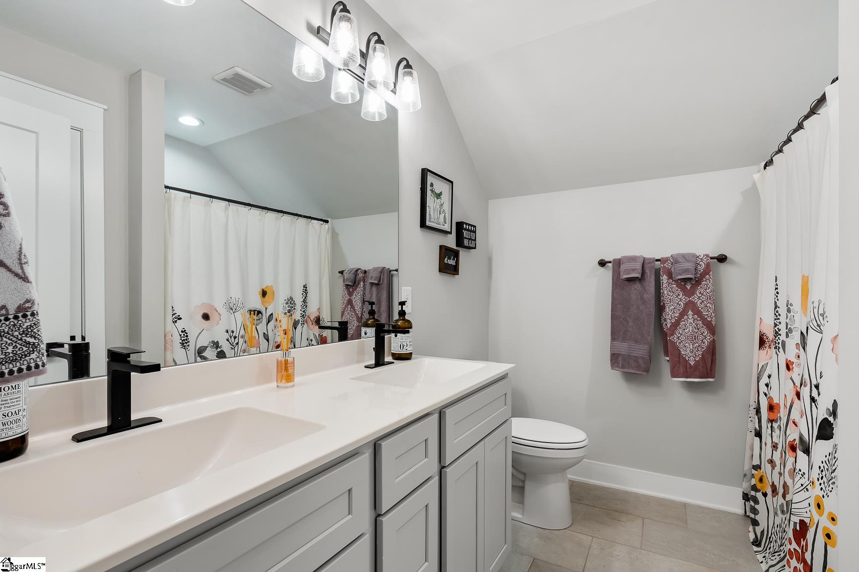 Anderson, South Carolina 29621, United States, 4 Bedrooms Bedrooms, ,3 BathroomsBathrooms,Residential,Active,109772