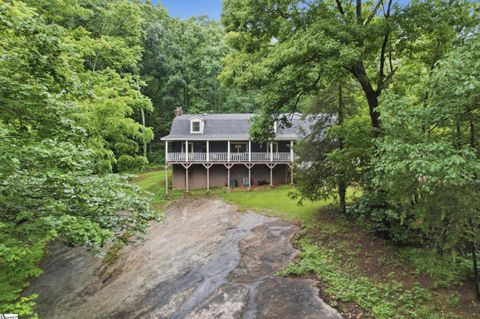 Photo of 211 Narrow Way, Travelers Rest, SC 29690 (MLS # 1593170)