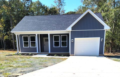 Photo of 350 Blue Willow Circle, Honea Path, SC 29654 (MLS # 1573225) Photo of 350 Blue Willow Circle, Honea Path, SC 29654 (MLS # 1573225)