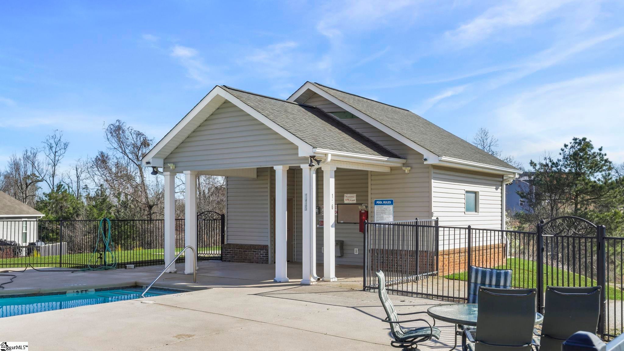 808 Shady Terrace