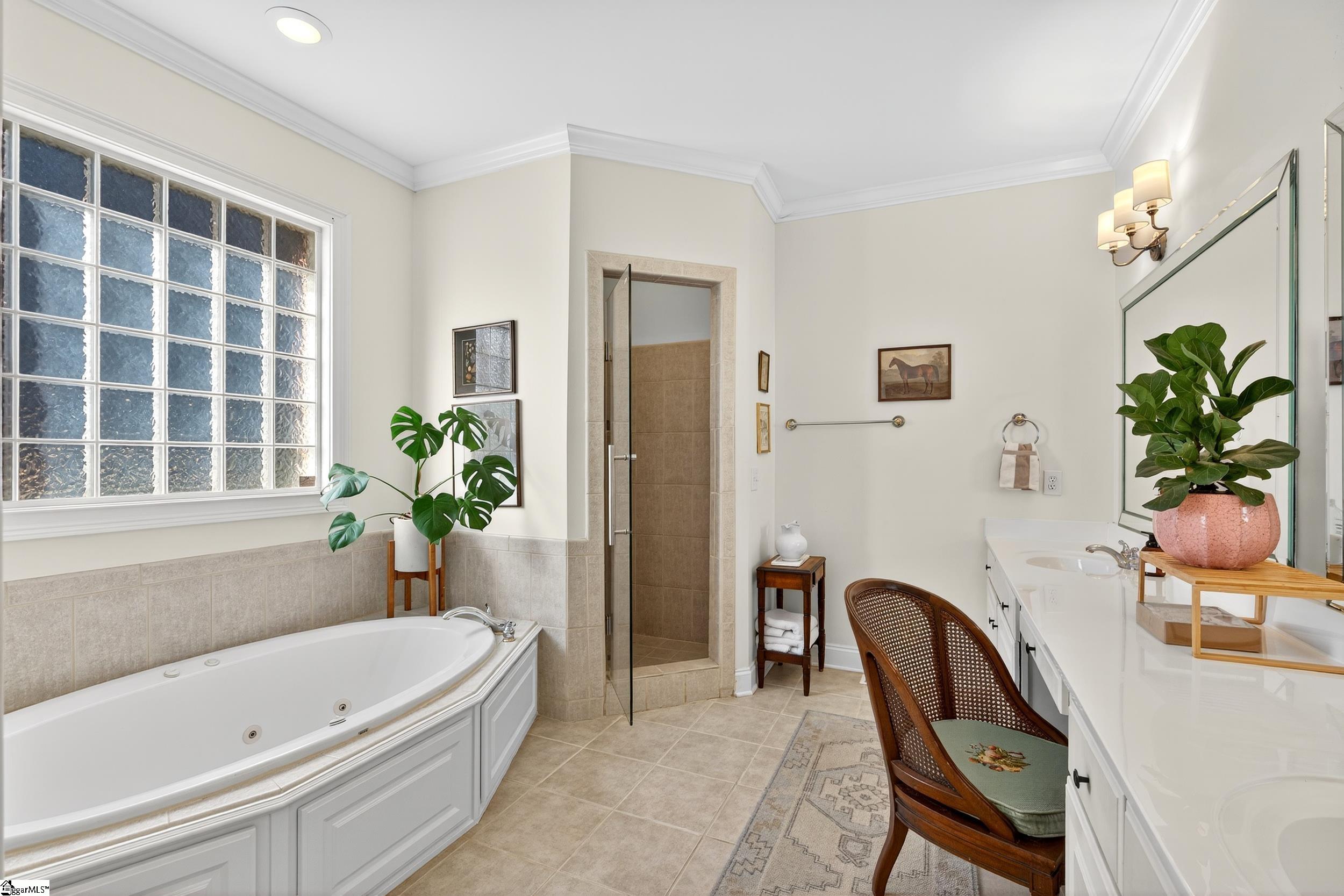 Simpsonville, South Carolina 29680, United States, 4 Bedrooms Bedrooms, ,4 BathroomsBathrooms,Residential,Active,244642