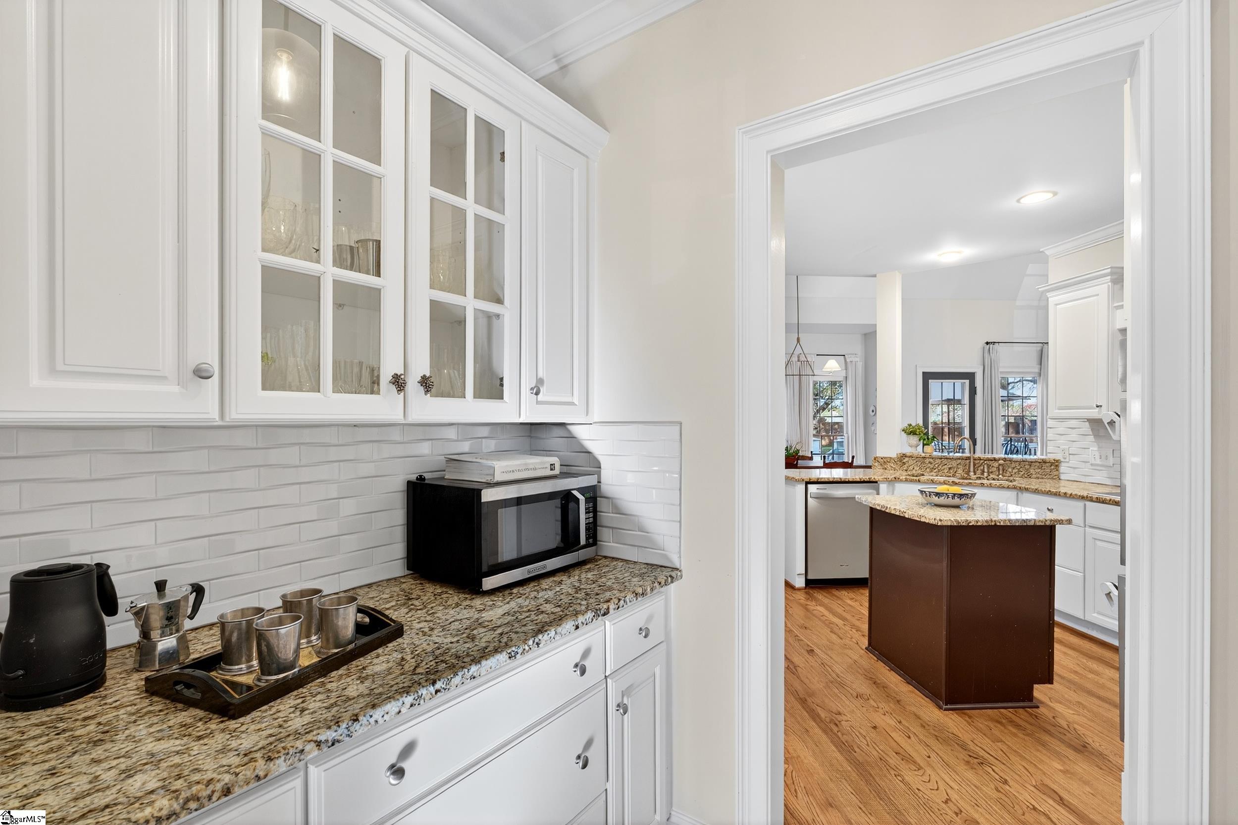 Simpsonville, South Carolina 29680, United States, 4 Bedrooms Bedrooms, ,4 BathroomsBathrooms,Residential,Active,244642