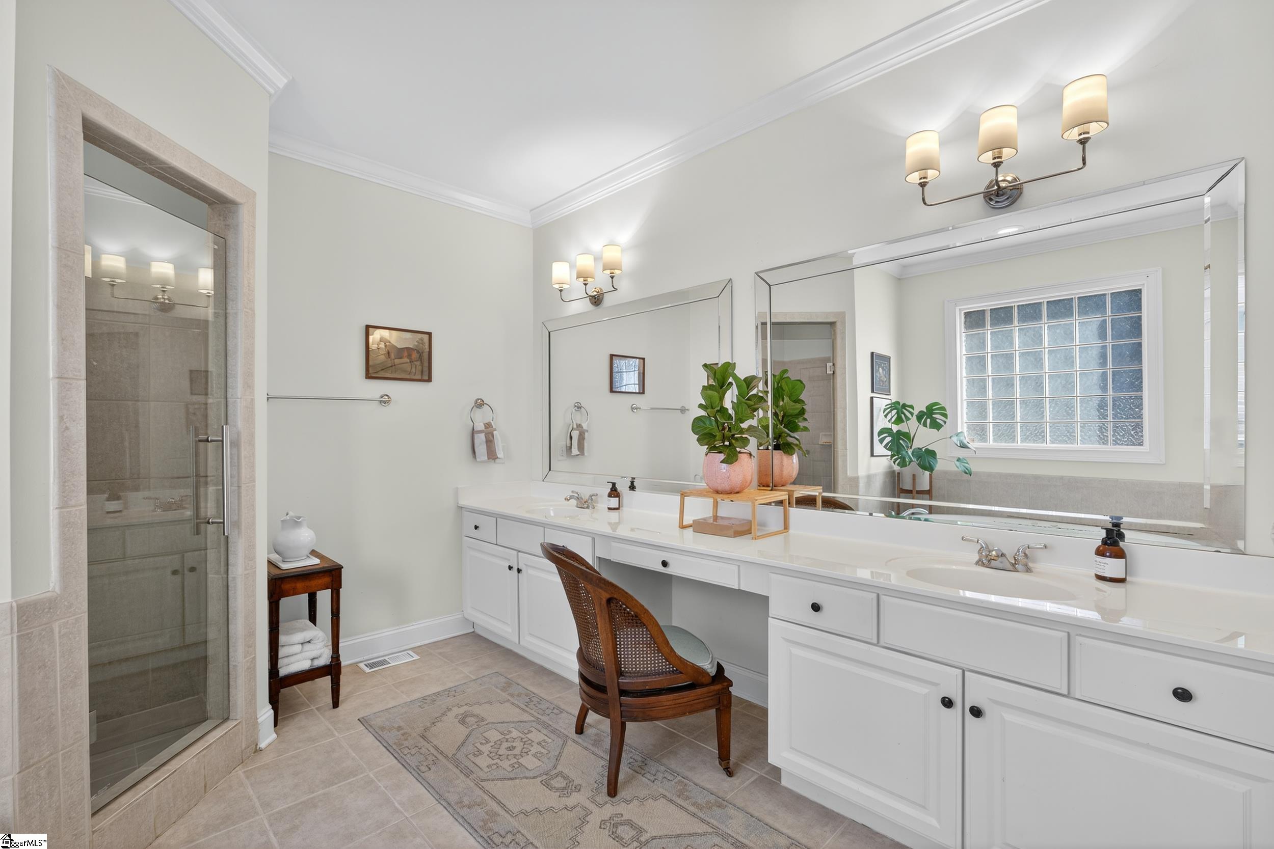 Simpsonville, South Carolina 29680, United States, 4 Bedrooms Bedrooms, ,4 BathroomsBathrooms,Residential,Active,244642