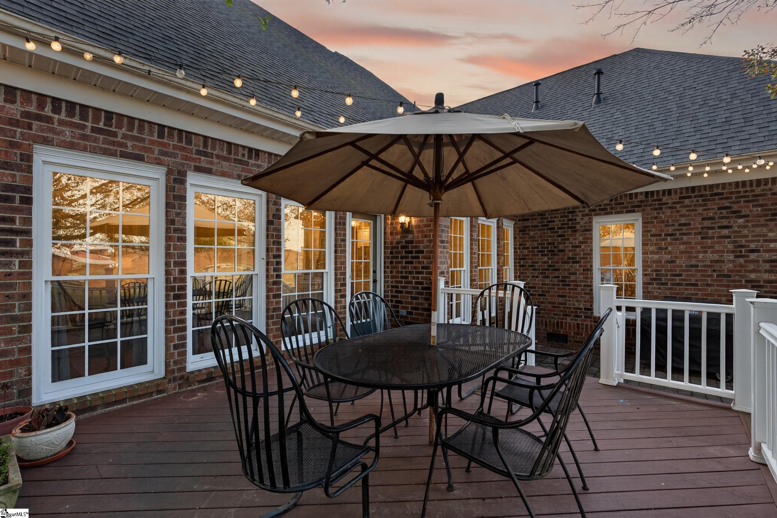 Simpsonville, South Carolina 29680, United States, 4 Bedrooms Bedrooms, ,4 BathroomsBathrooms,Residential,Active,244642