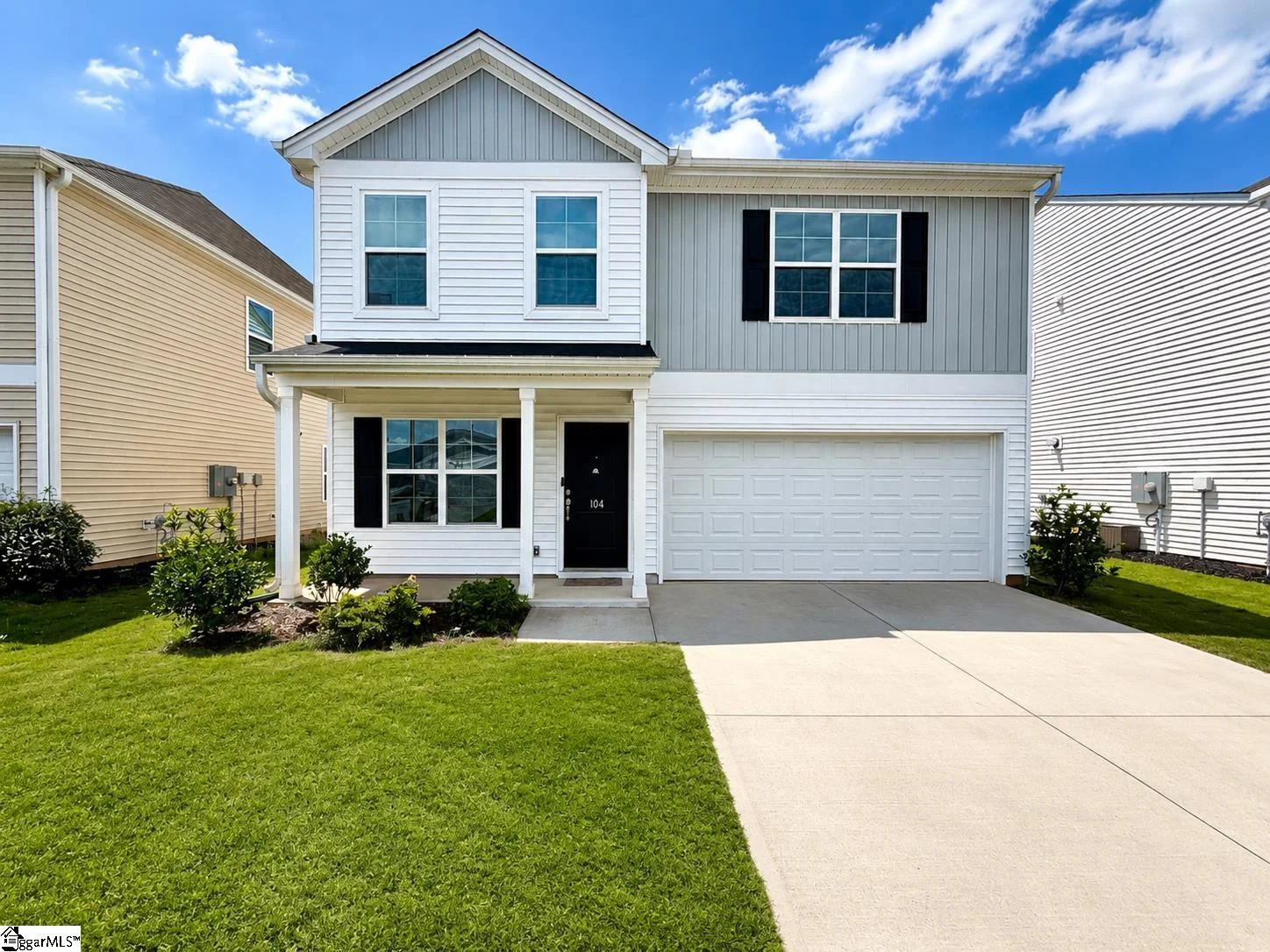 104 W Compass Way