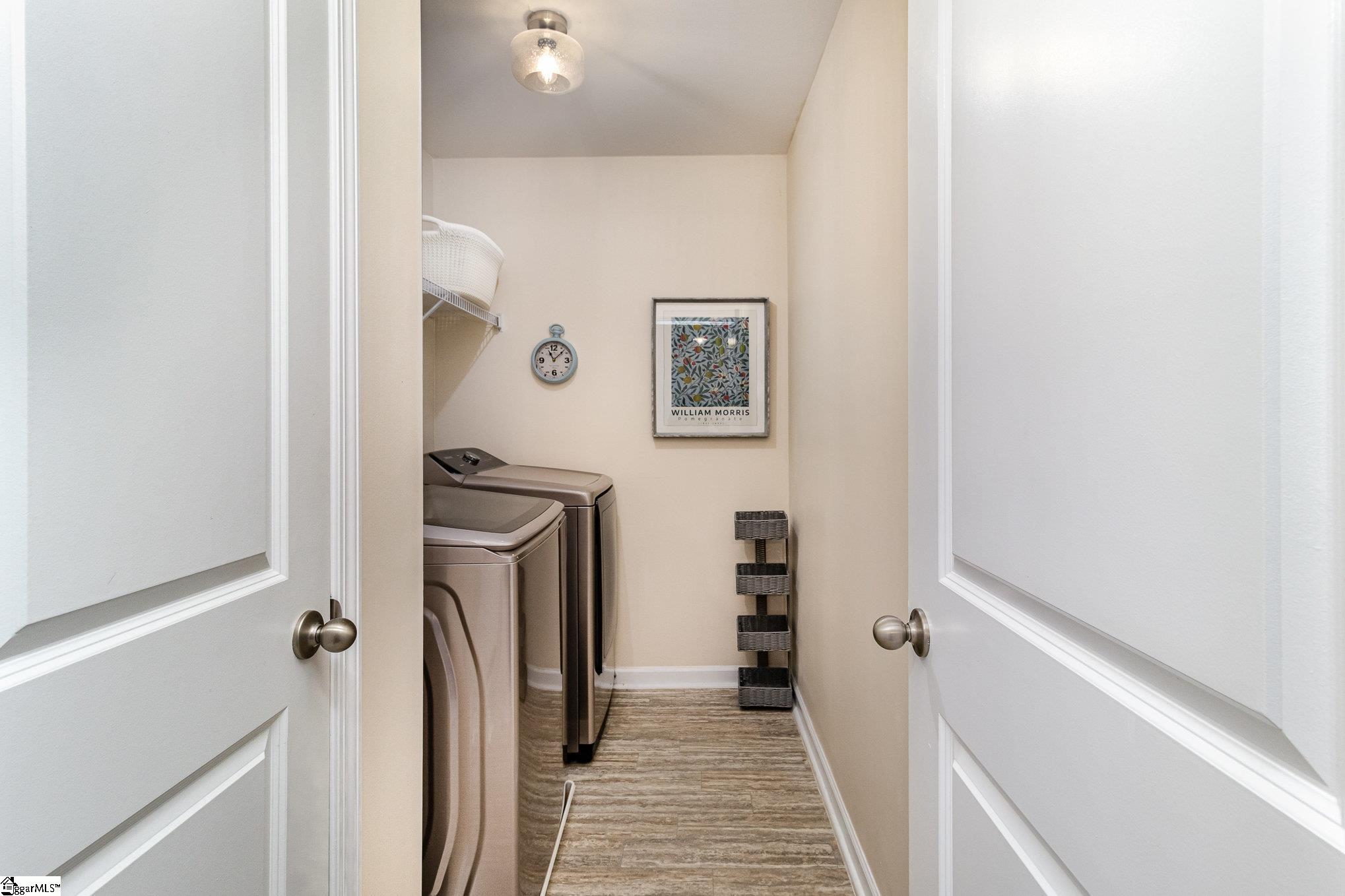 Greer, South Carolina 29650, United States, 4 Bedrooms Bedrooms, ,3 BathroomsBathrooms,Residential,Contingent,116207