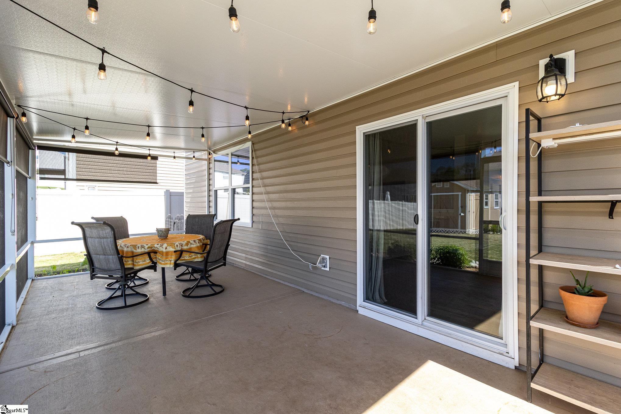 Greer, South Carolina 29650, United States, 4 Bedrooms Bedrooms, ,3 BathroomsBathrooms,Residential,Contingent,116207