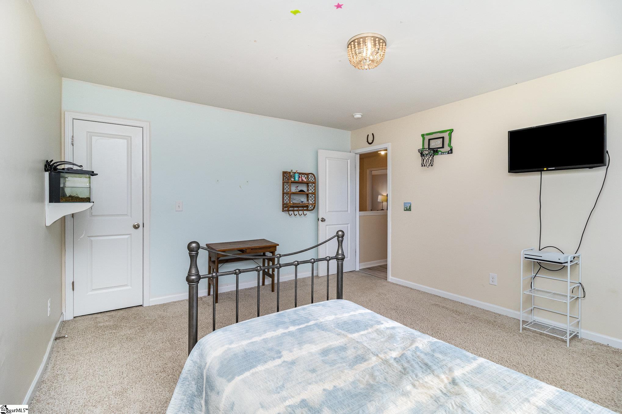 Greer, South Carolina 29650, United States, 4 Bedrooms Bedrooms, ,3 BathroomsBathrooms,Residential,Contingent,116207