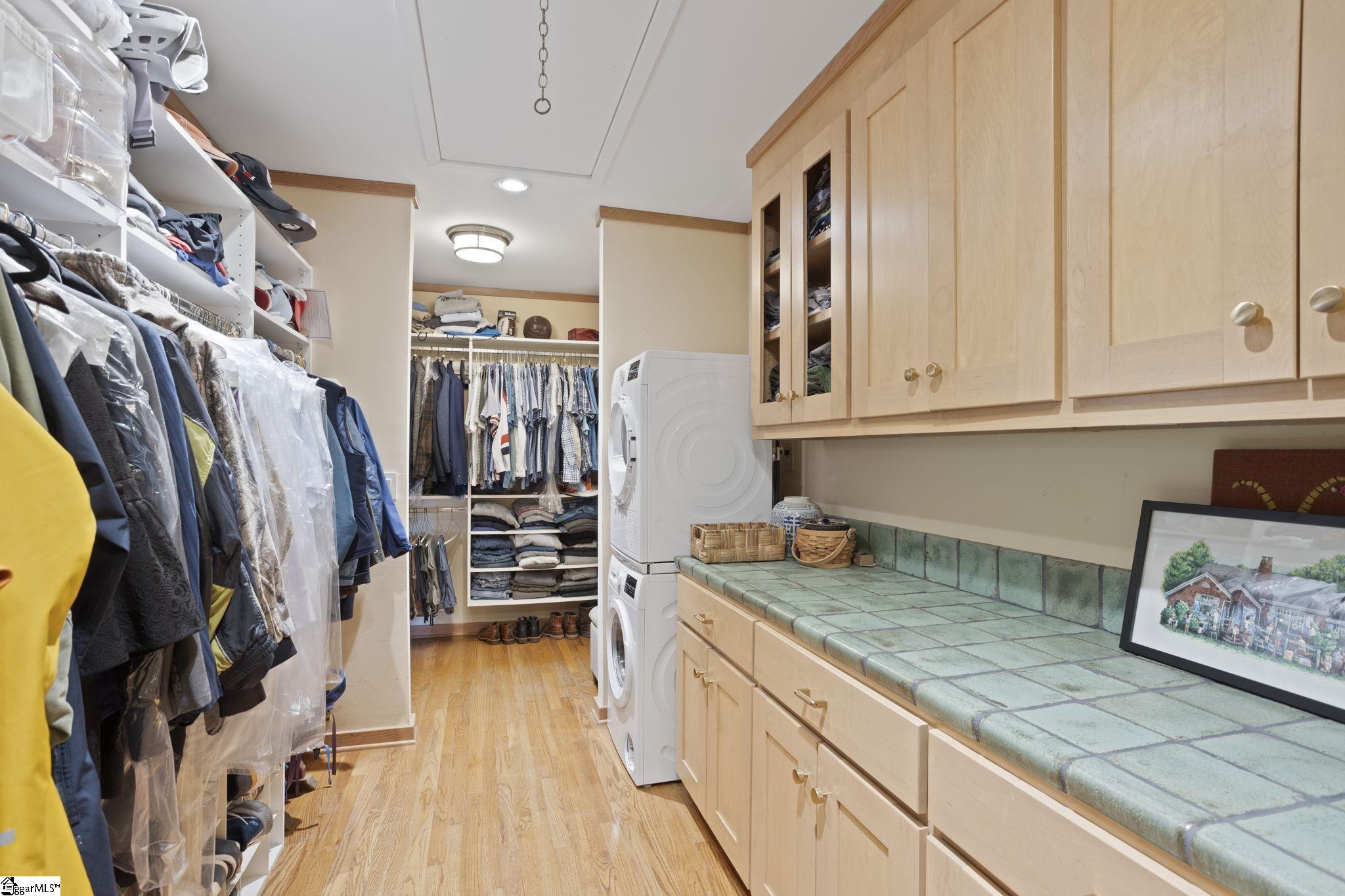 Greenville, South Carolina 29609, United States, 6 Bedrooms Bedrooms, ,7 BathroomsBathrooms,Residential,Active,151409