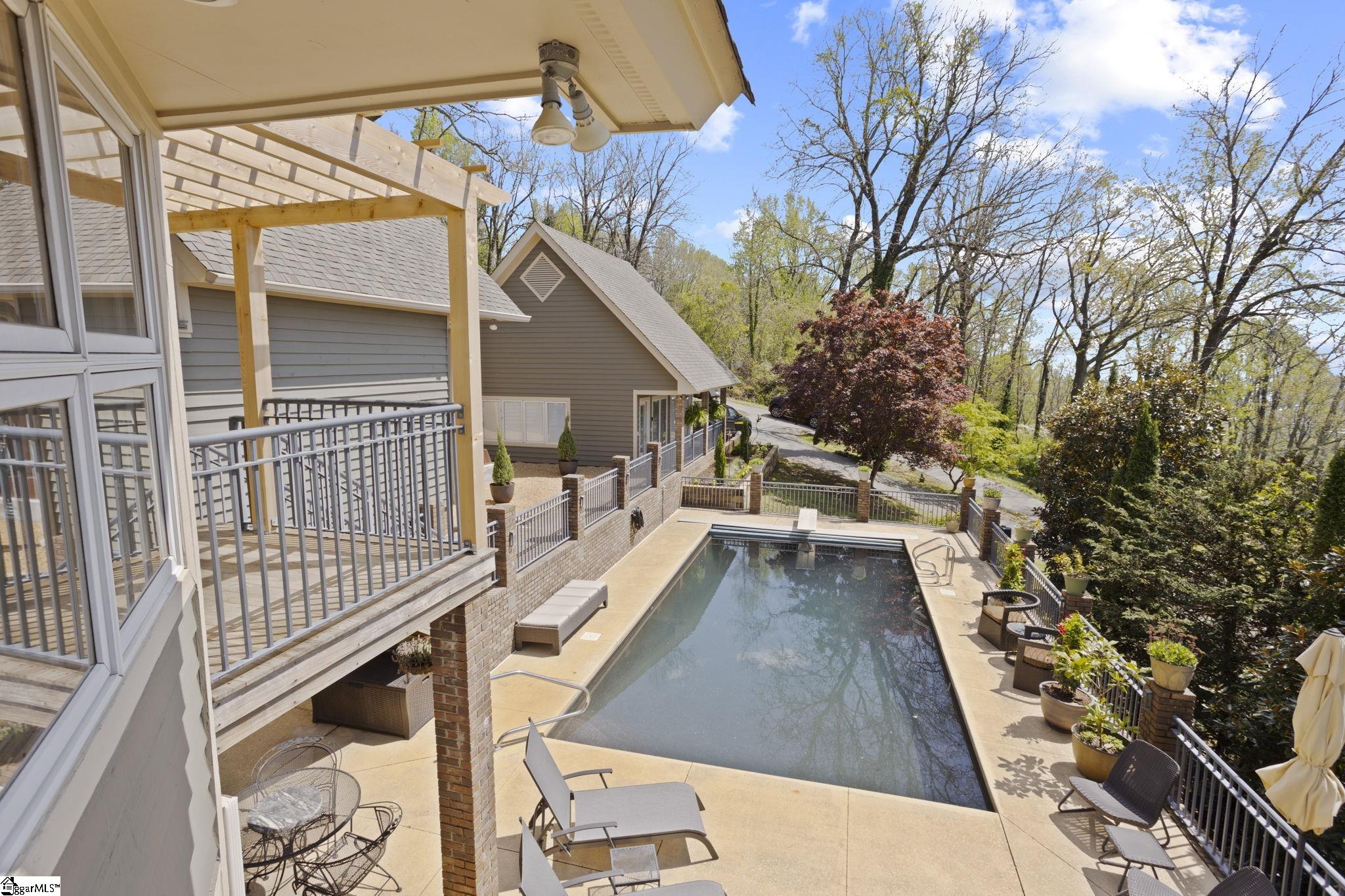 Greenville, South Carolina 29609, United States, 6 Bedrooms Bedrooms, ,7 BathroomsBathrooms,Residential,Active,151409