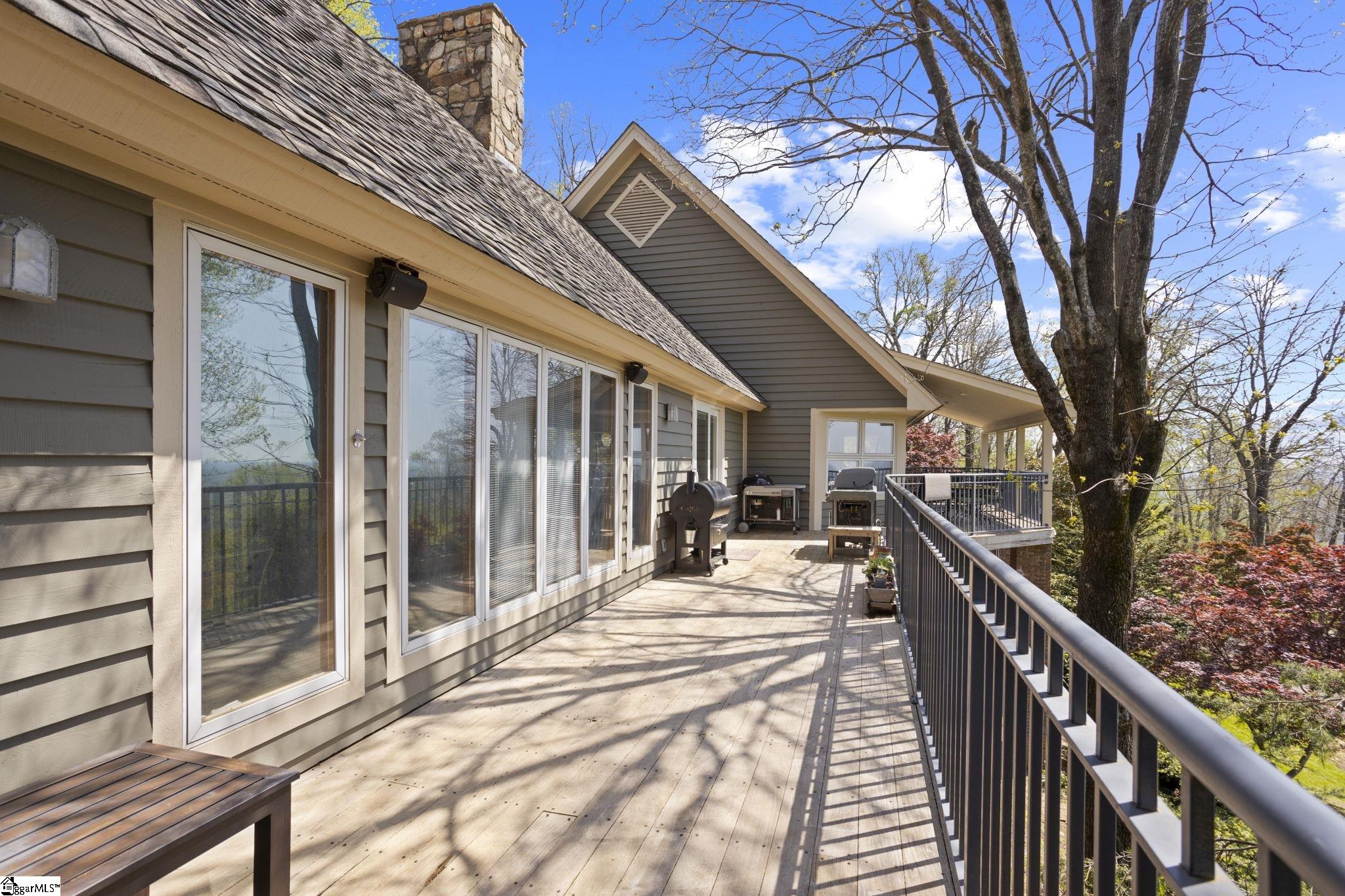 Greenville, South Carolina 29609, United States, 6 Bedrooms Bedrooms, ,7 BathroomsBathrooms,Residential,Active,151409