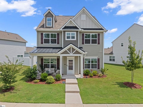 Photo of 649 Columbus Circle, Simpsonville, SC 29680 (MLS # 1603131)