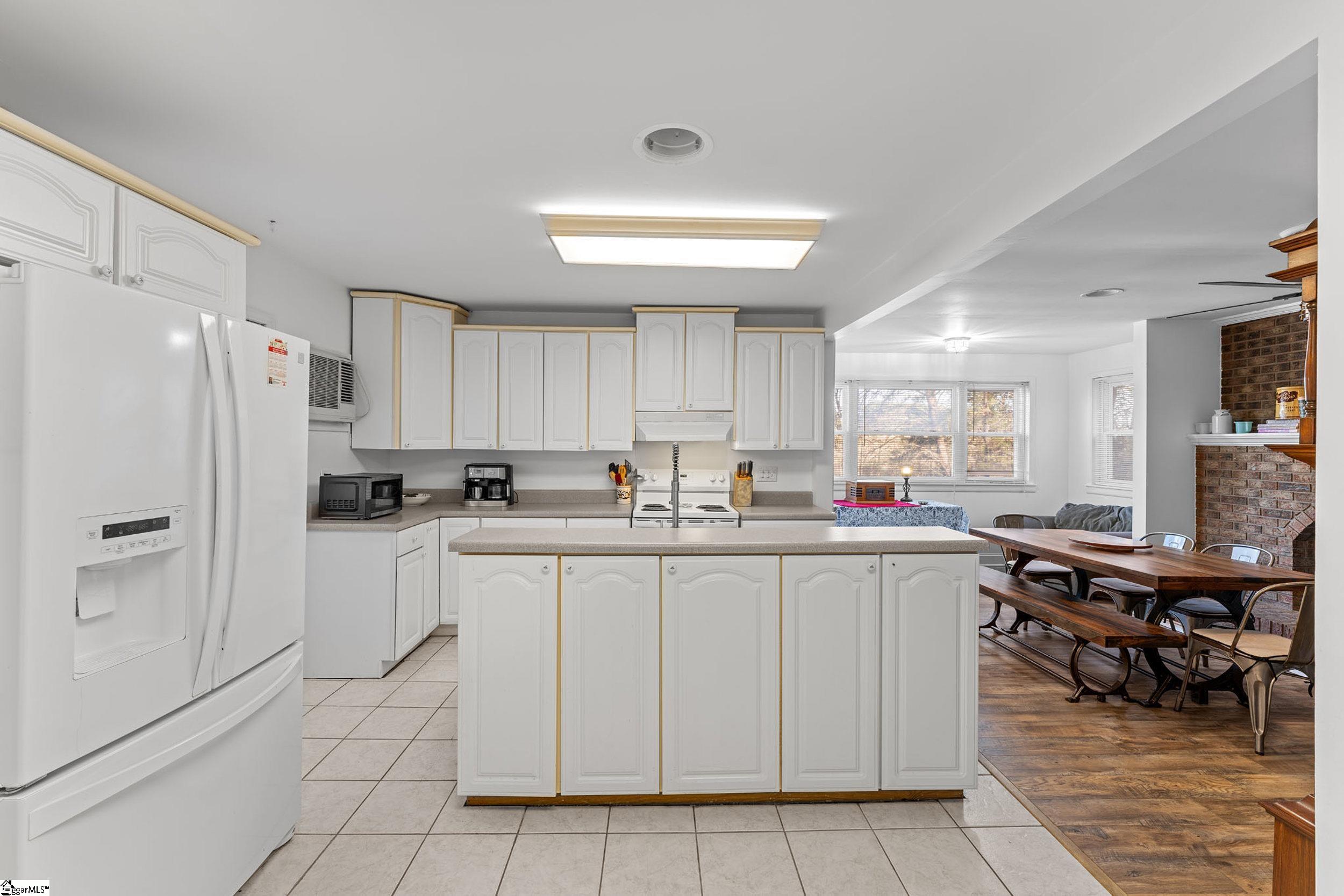 119 Mcalister Drive