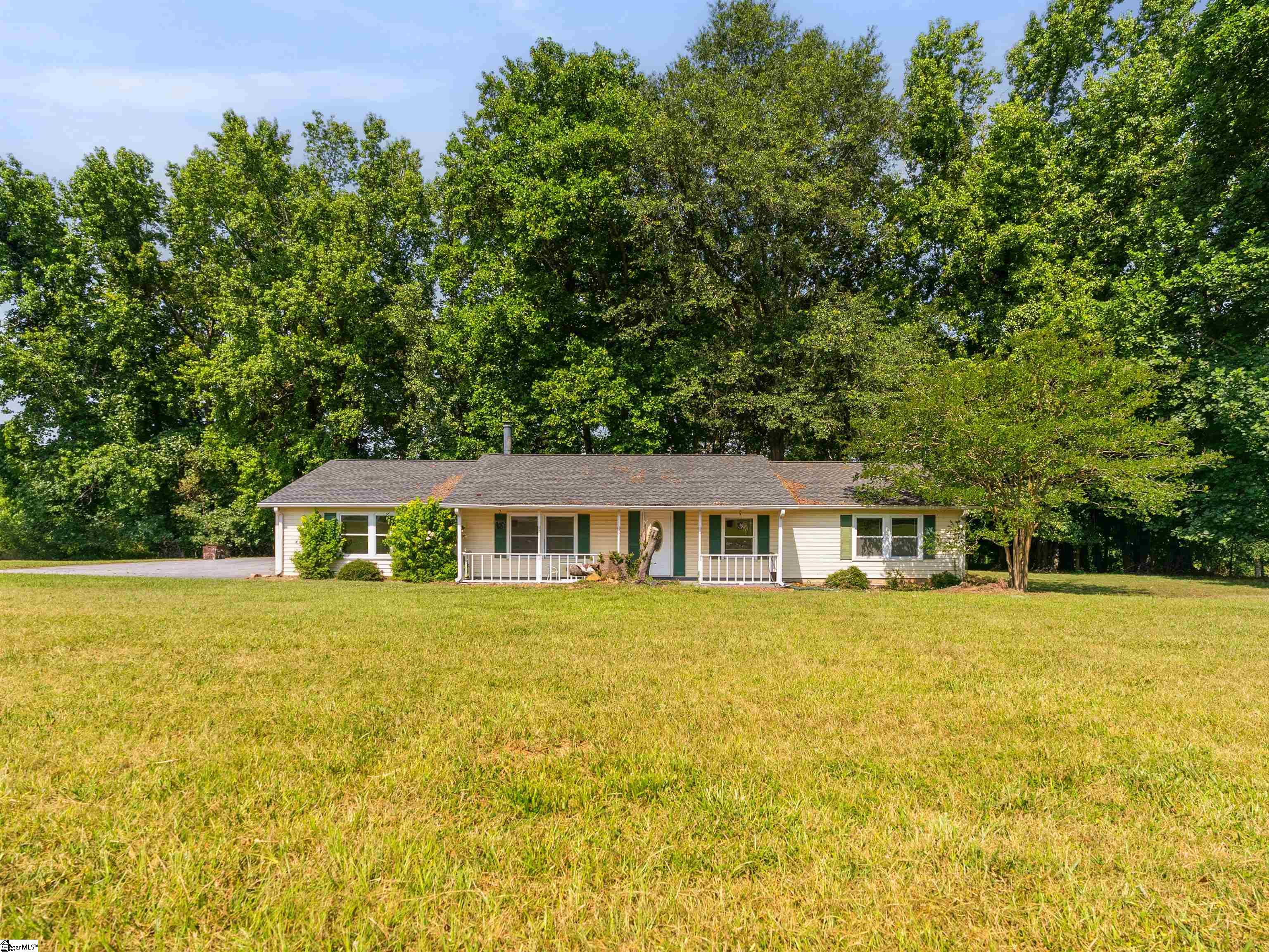 113 Commodore Drive