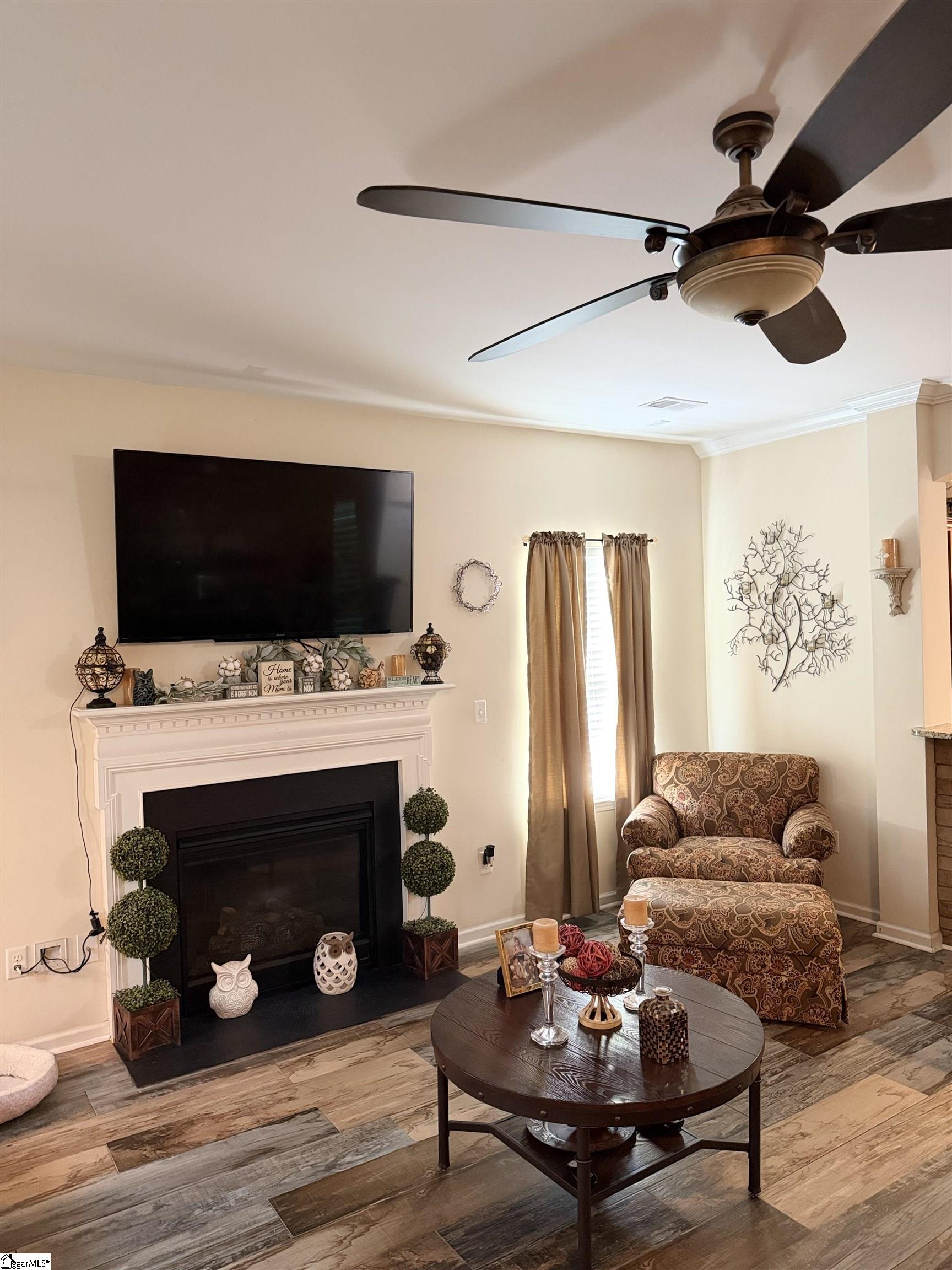 267 Castleton Circle