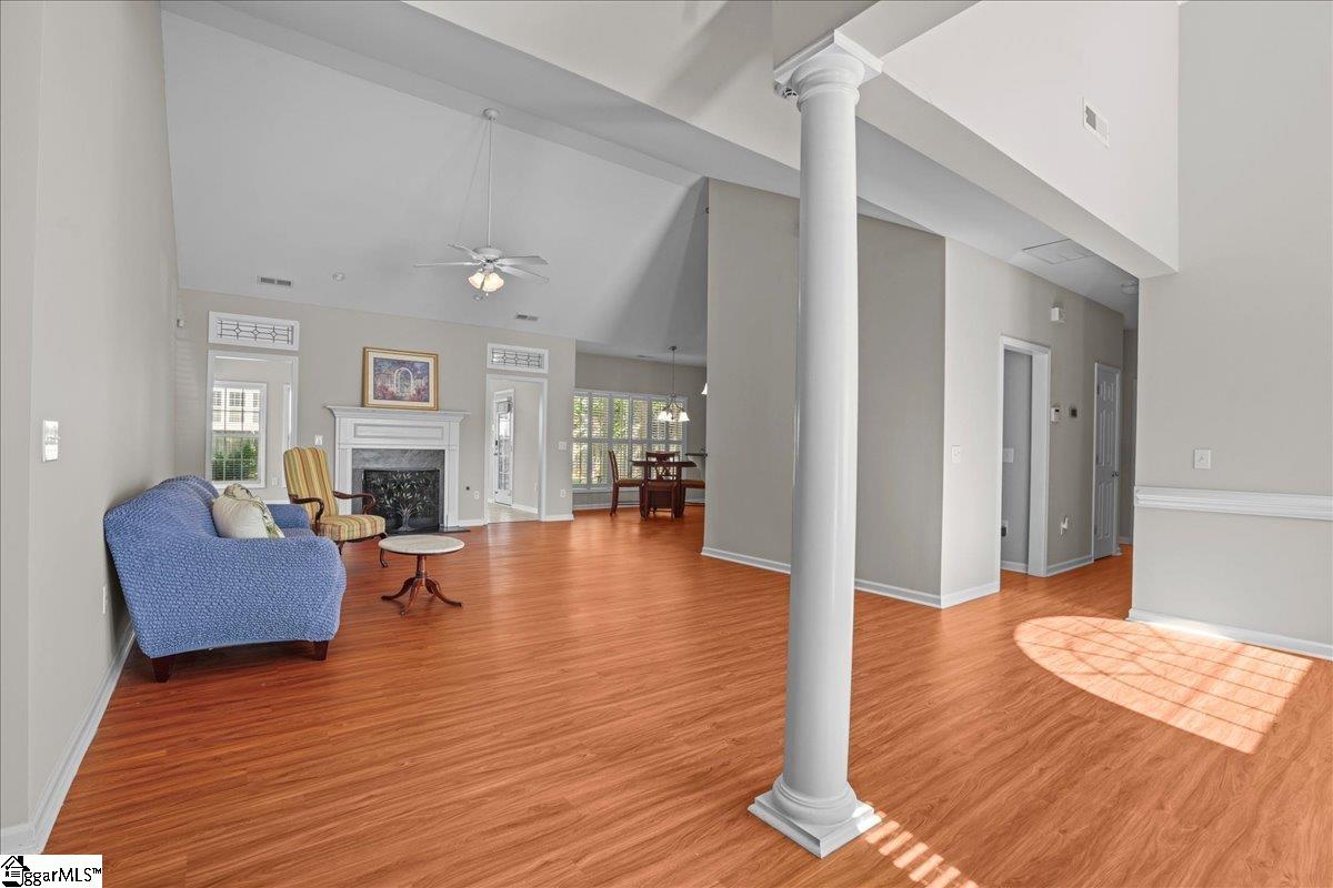 Simpsonville, South Carolina 29680, United States, 4 Bedrooms Bedrooms, ,2 BathroomsBathrooms,Residential,Contingent,123582