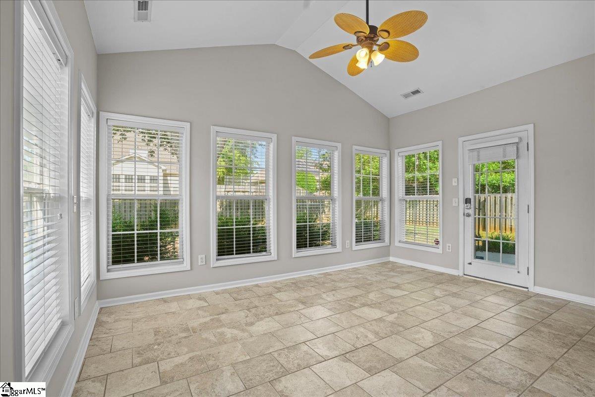 Simpsonville, South Carolina 29680, United States, 4 Bedrooms Bedrooms, ,2 BathroomsBathrooms,Residential,Contingent,123582