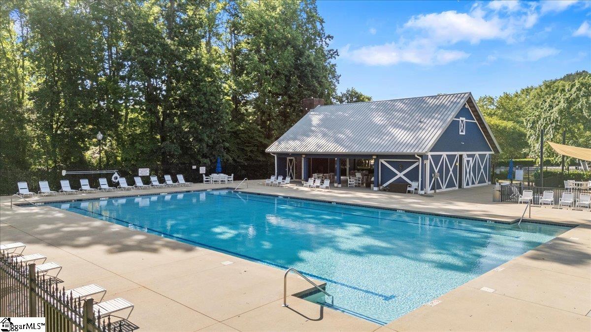 Simpsonville, South Carolina 29680, United States, 4 Bedrooms Bedrooms, ,2 BathroomsBathrooms,Residential,Contingent,123582