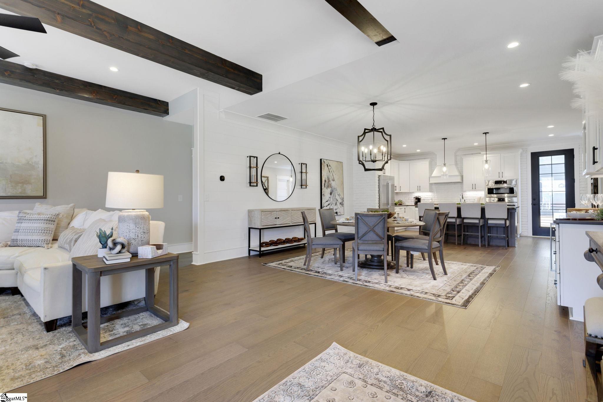 3008 English Cottage Way