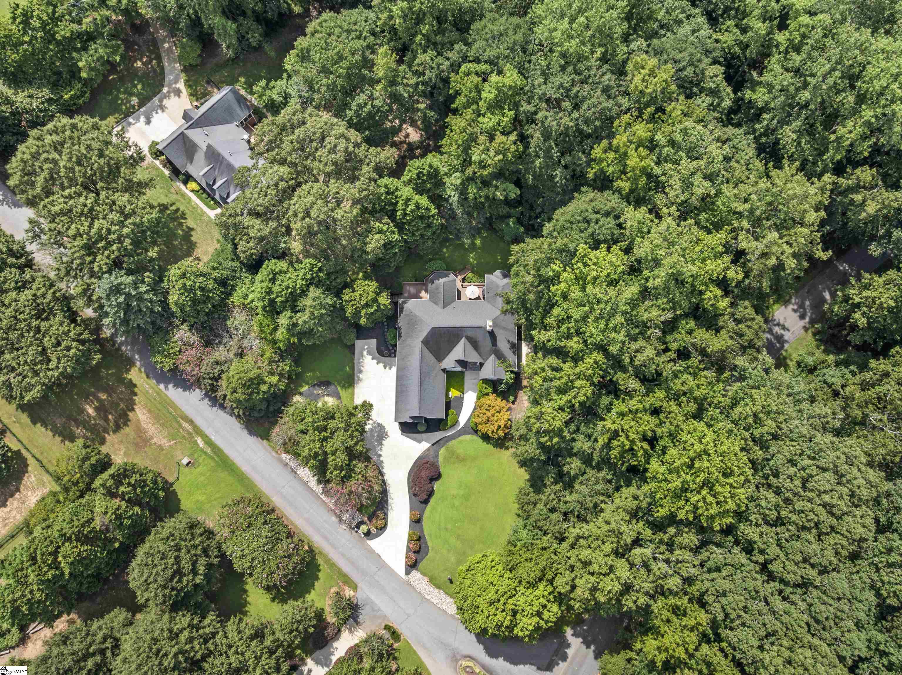 Anderson, South Carolina 29621, United States, 4 Bedrooms Bedrooms, ,4 BathroomsBathrooms,Residential,Active,201136