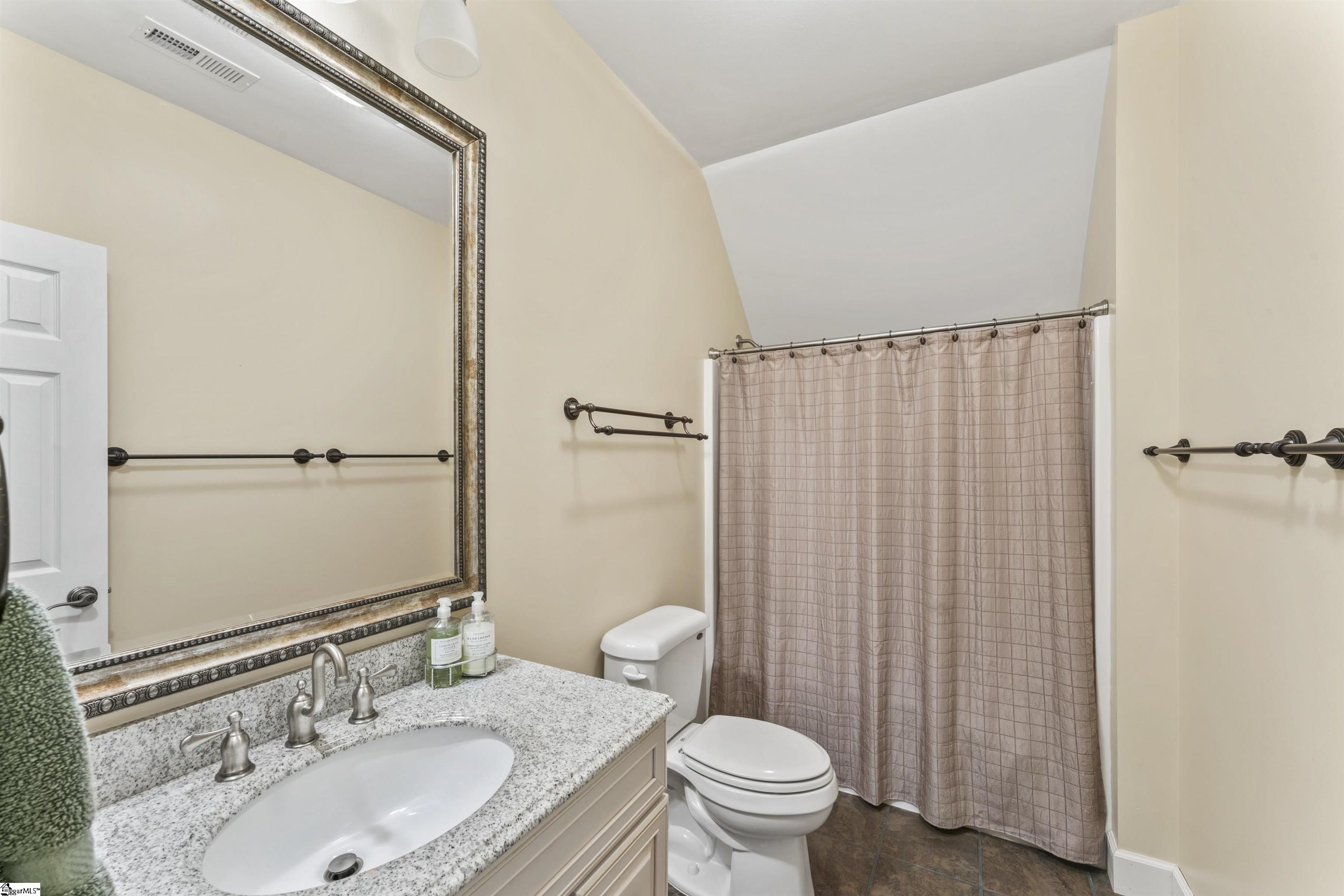 Anderson, South Carolina 29621, United States, 4 Bedrooms Bedrooms, ,4 BathroomsBathrooms,Residential,Active,201136