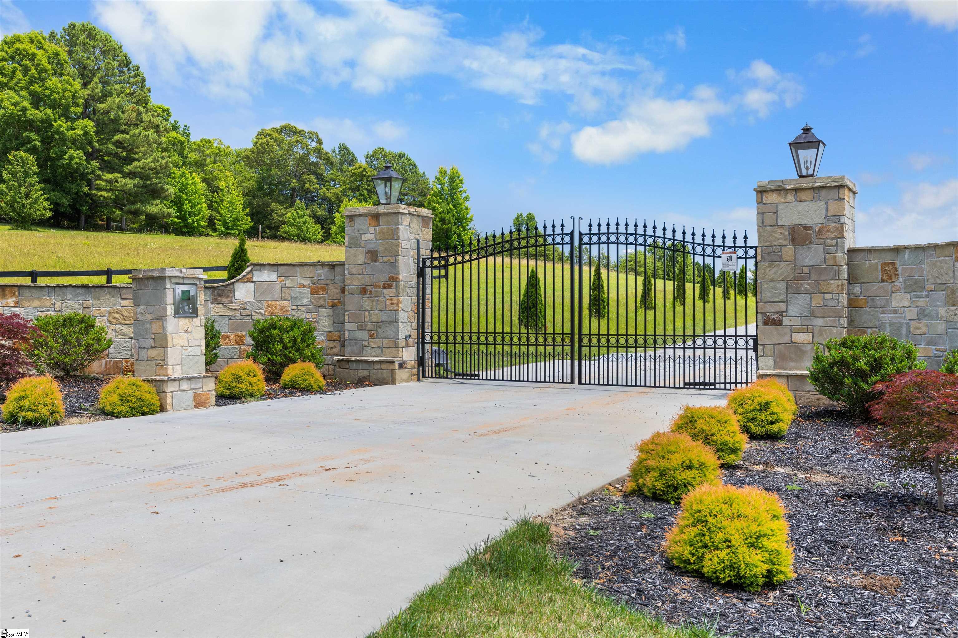 621 Bascule Ridge Lane