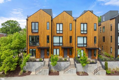 Photo of 107 East Stone Avenue, Greenville, SC 29609 (MLS # 1588687)