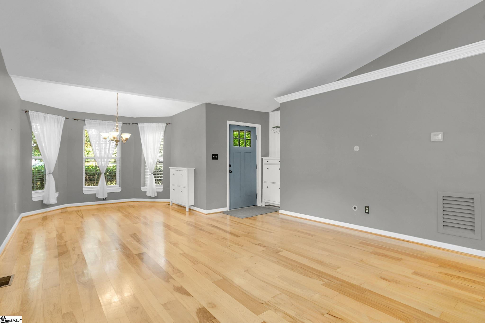 118 Dixie Avenue