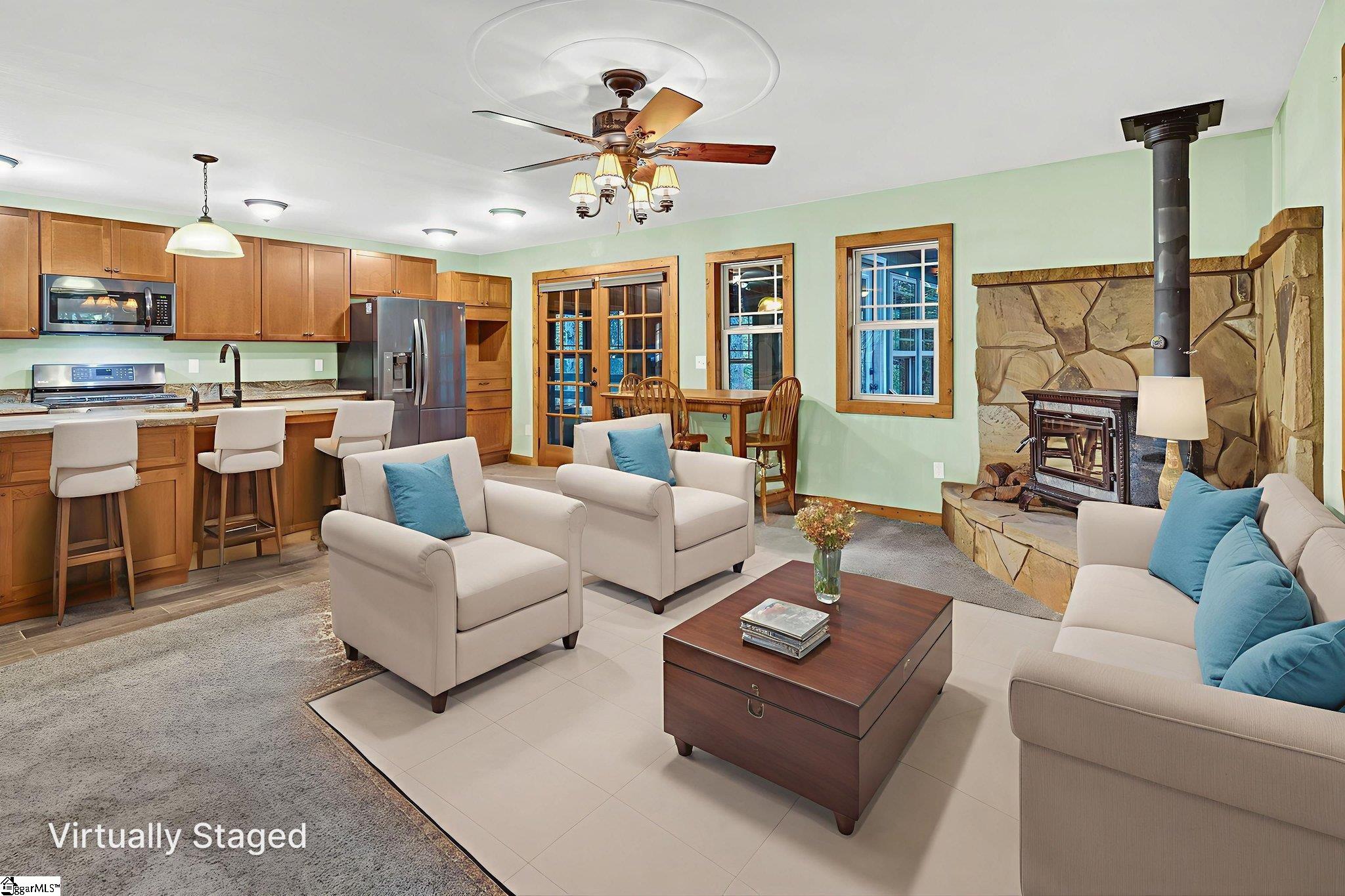 Simpsonville, South Carolina 29681, United States, 3 Bedrooms Bedrooms, ,2 BathroomsBathrooms,Residential,Active,225554