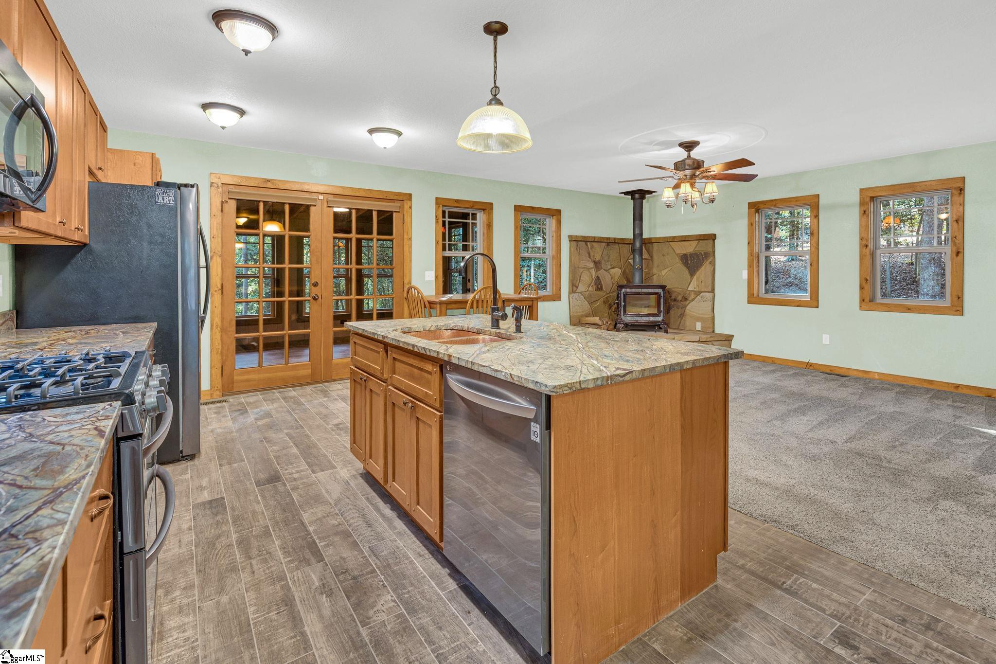 Simpsonville, South Carolina 29681, United States, 3 Bedrooms Bedrooms, ,2 BathroomsBathrooms,Residential,Active,225554