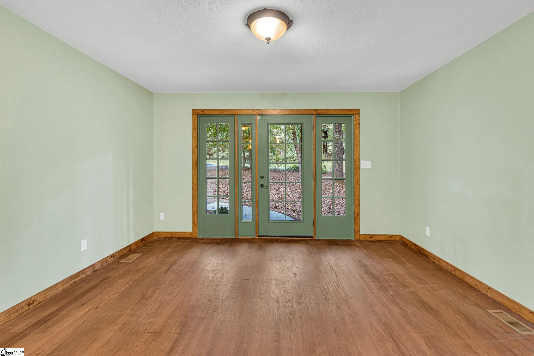 Simpsonville, South Carolina 29681, United States, 3 Bedrooms Bedrooms, ,2 BathroomsBathrooms,Residential,Active,225554