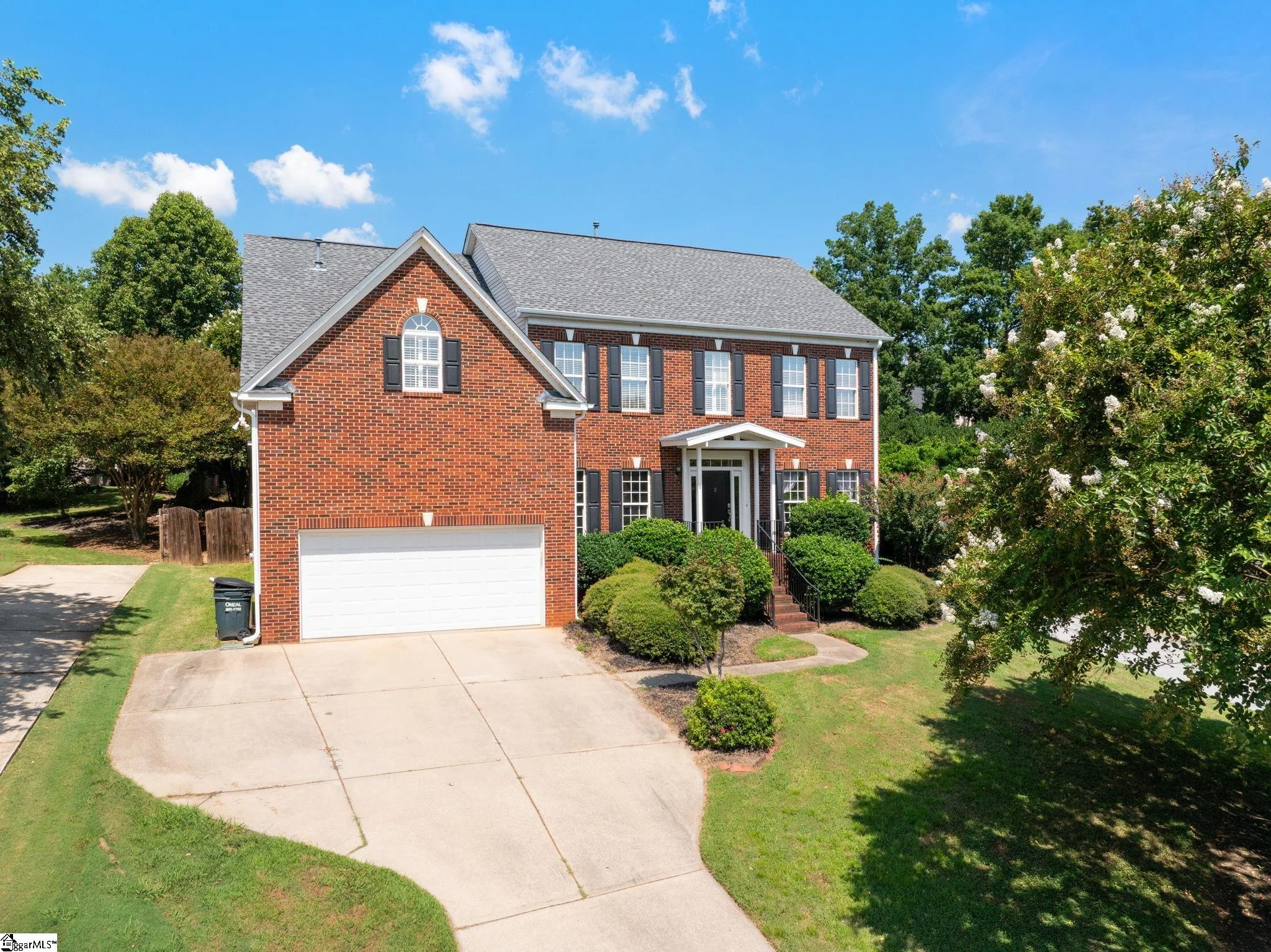 2 Noble Oaks Lane