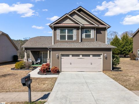 Photo of 408 Terilyn Court, Greenville, SC 29611 (MLS # 1583102)