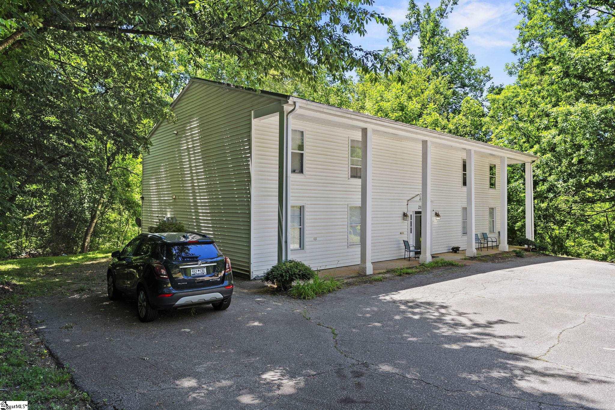211 Brookside Drive