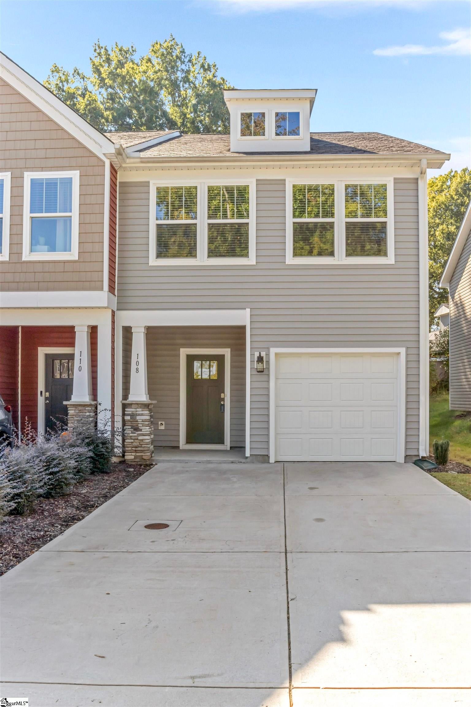108 Keel Lane