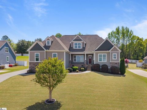 Photo of 115 Owens Creek Court, Greer, SC 29651 (MLS # 1588328)