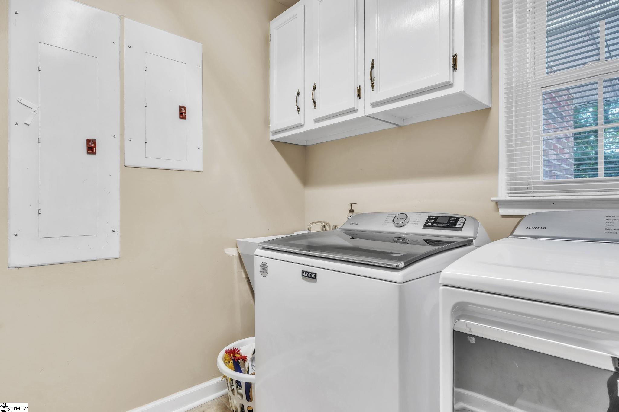 Greer, South Carolina 29650, United States, 5 Bedrooms Bedrooms, ,4 BathroomsBathrooms,Residential,Active,232979