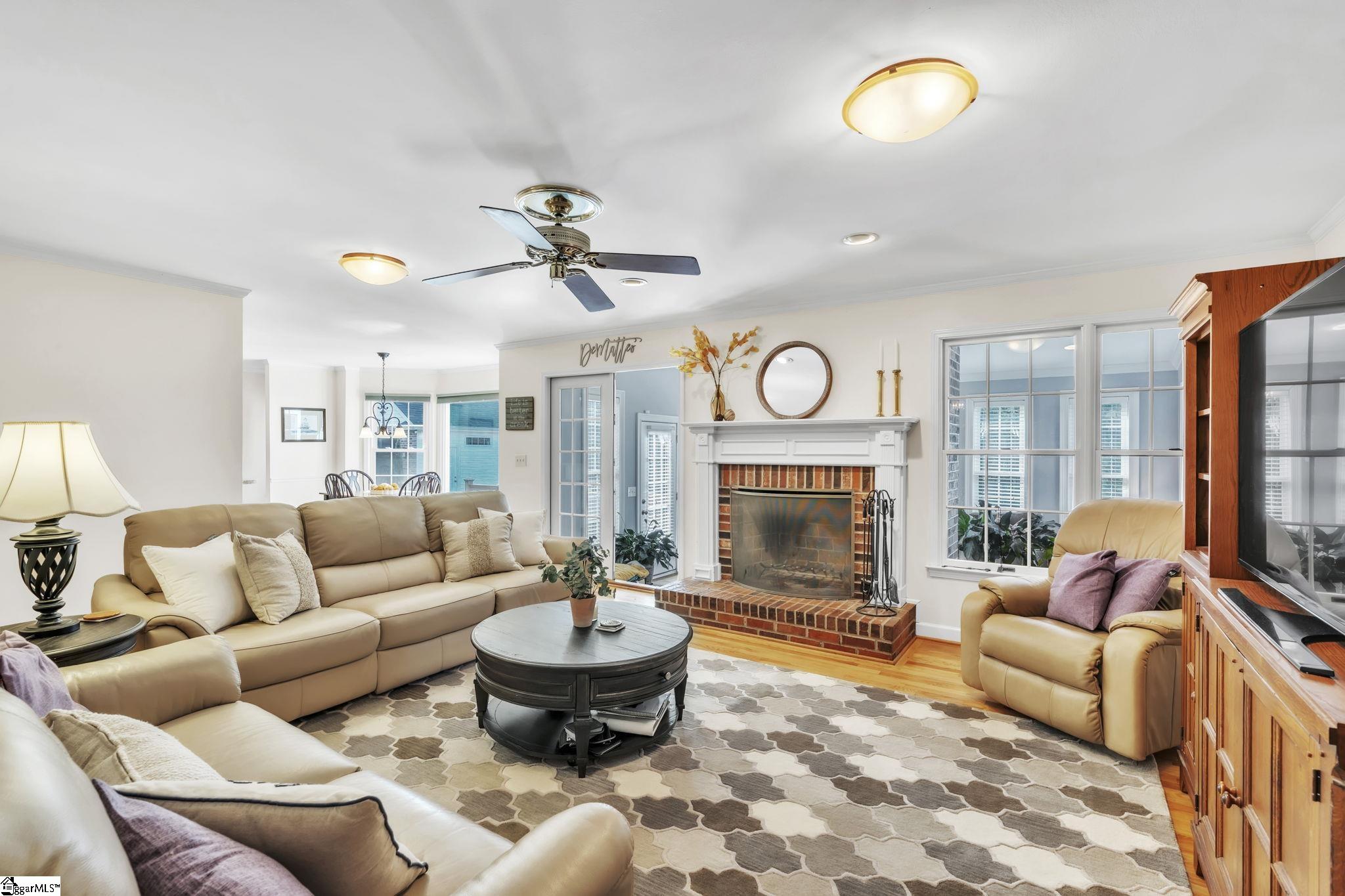 Greer, South Carolina 29650, United States, 5 Bedrooms Bedrooms, ,4 BathroomsBathrooms,Residential,Active,232979