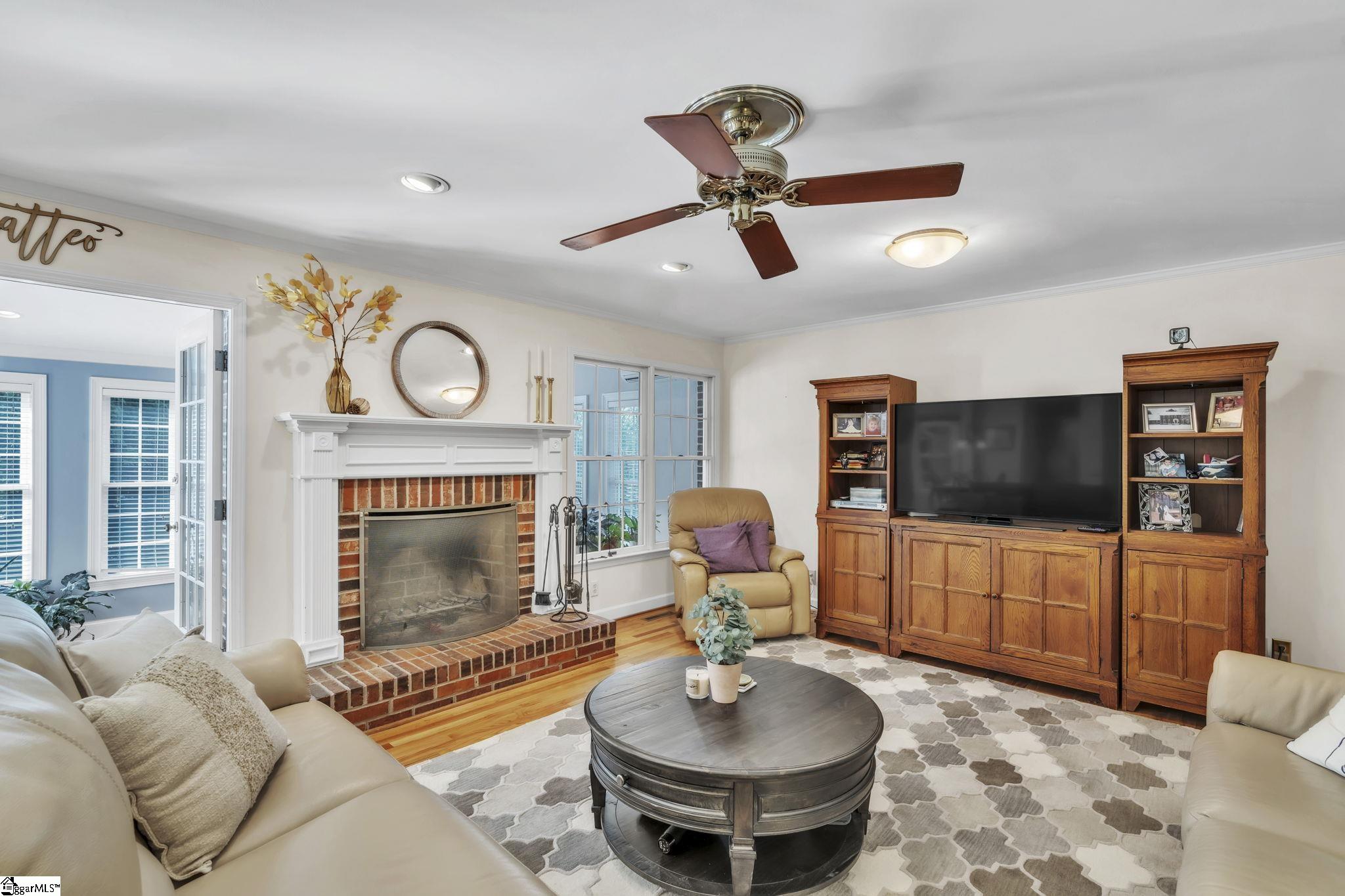 Greer, South Carolina 29650, United States, 5 Bedrooms Bedrooms, ,4 BathroomsBathrooms,Residential,Active,232979