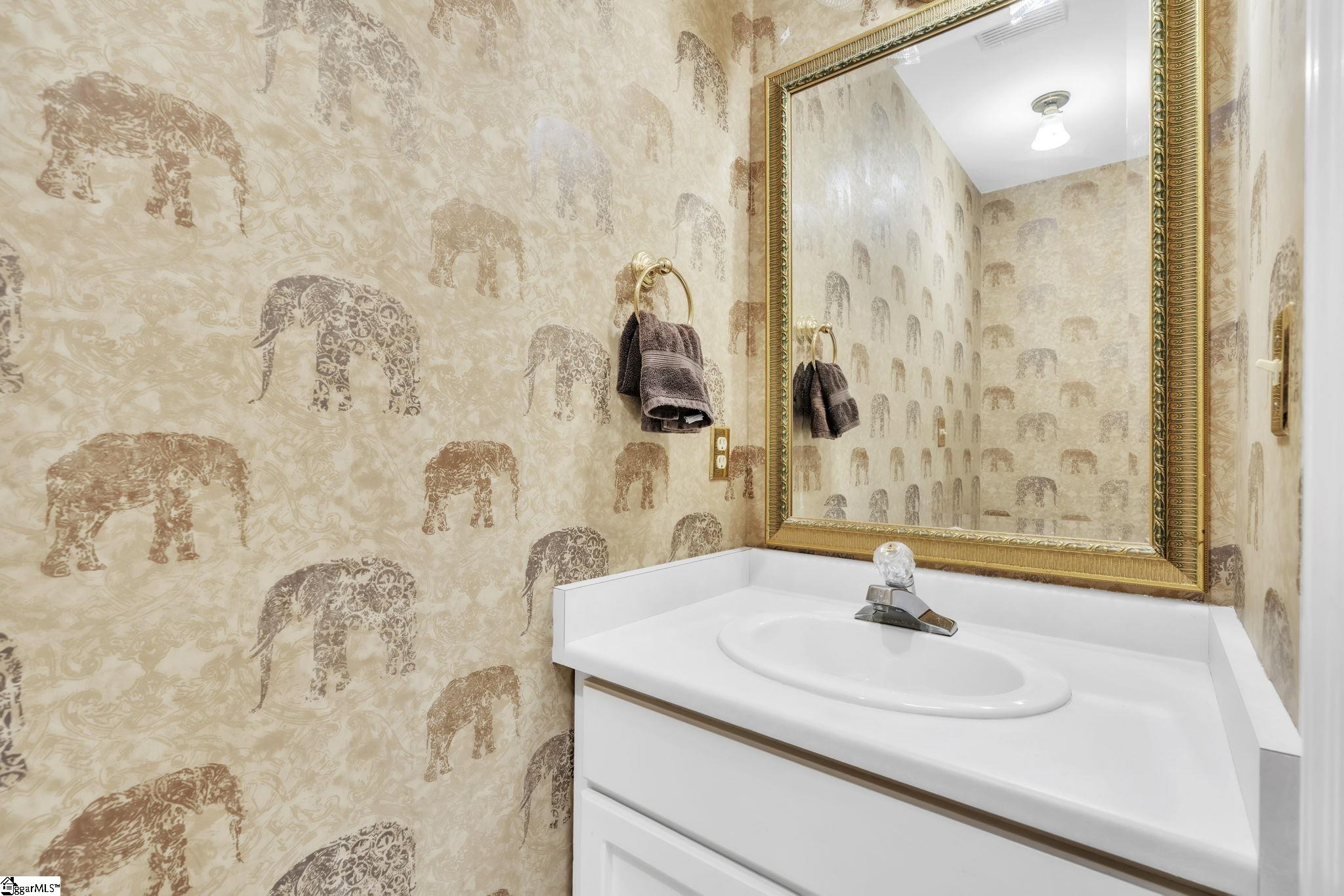 Greer, South Carolina 29650, United States, 5 Bedrooms Bedrooms, ,4 BathroomsBathrooms,Residential,Active,232979