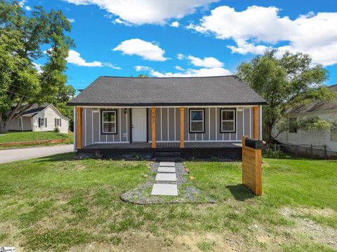 Photo of 605 Gray Street, Woodruff, SC 29388 (MLS # 1592661)