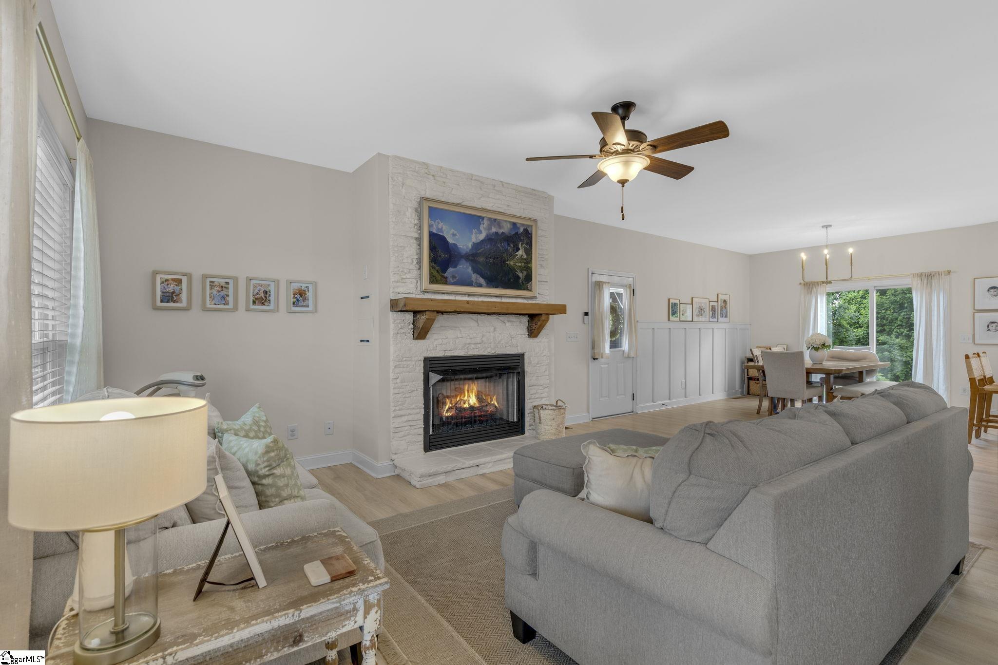 189 Hillcrest Drive