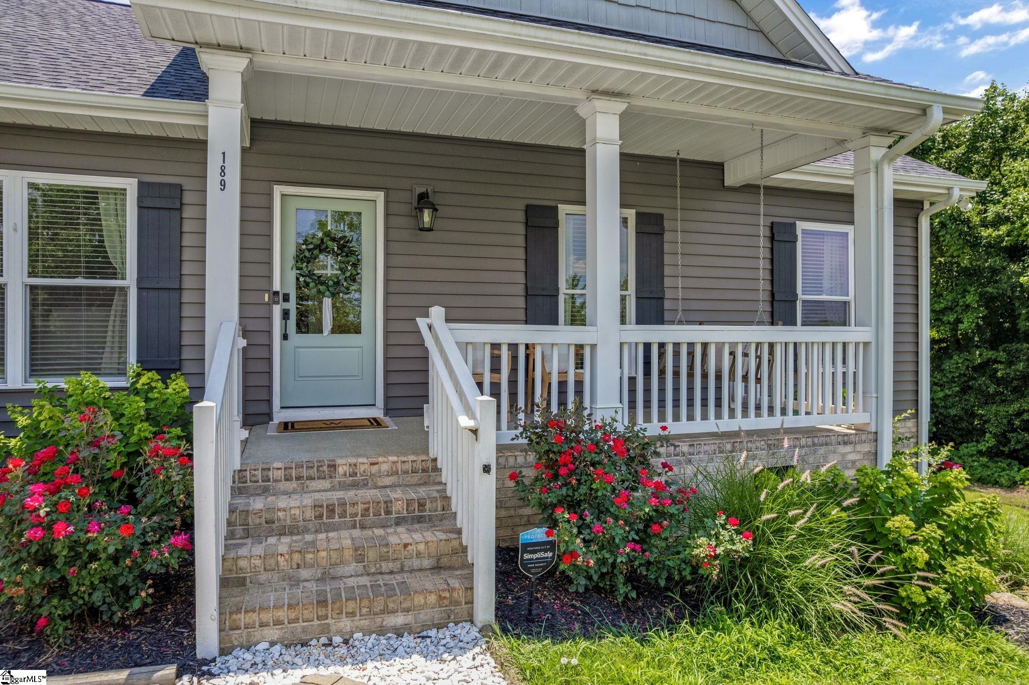 189 Hillcrest Drive