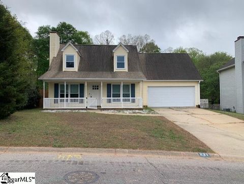 Photo of 221 Twin Falls Drive, Simpsonville, SC 29680 (MLS # 1588080)