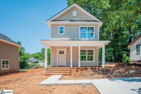 Photo of 670 Saxon Avenue, Spartanburg, SC 29301 (MLS # 1594152)