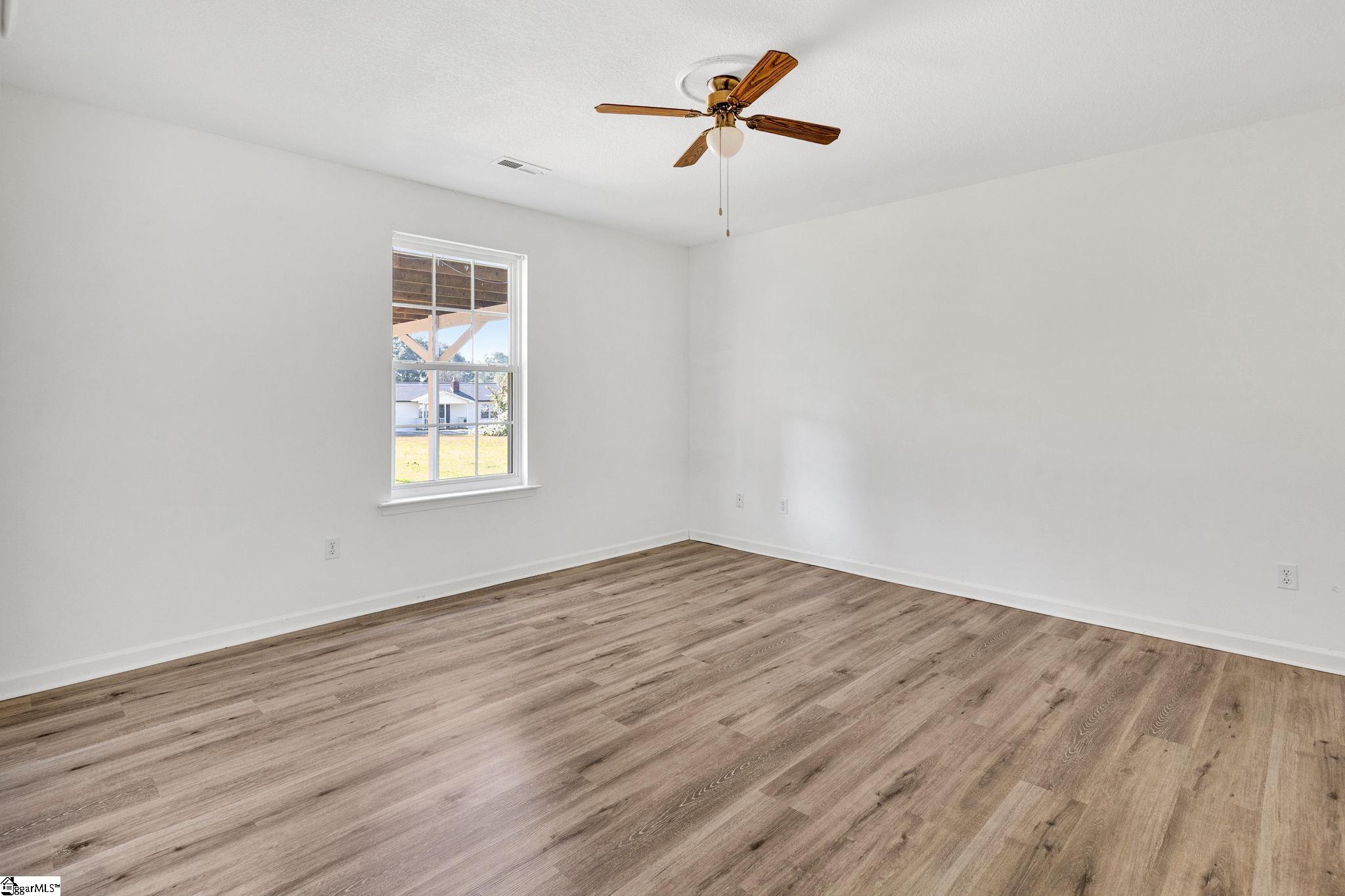 Greenville, South Carolina 29611, United States, 4 Bedrooms Bedrooms, ,2 BathroomsBathrooms,Residential,Active,185795