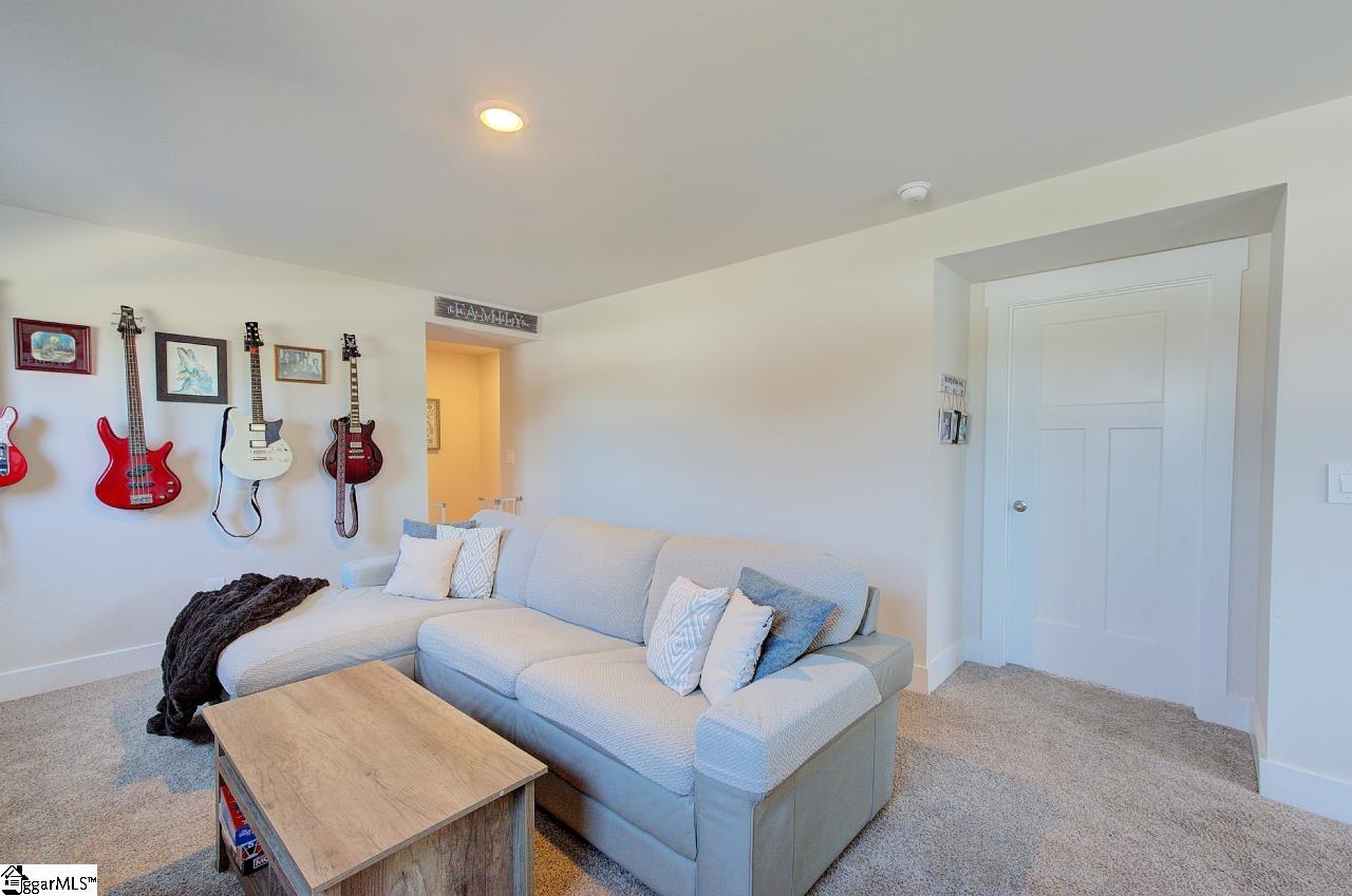 Greenville, South Carolina 29605, United States, 5 Bedrooms Bedrooms, ,3 BathroomsBathrooms,Residential,Active,150559