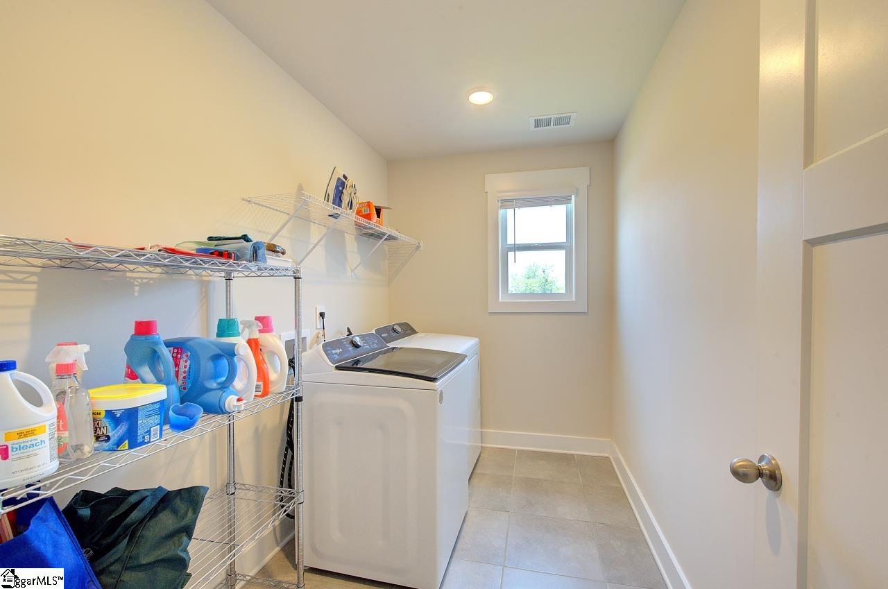 Greenville, South Carolina 29605, United States, 5 Bedrooms Bedrooms, ,3 BathroomsBathrooms,Residential,Active,150559