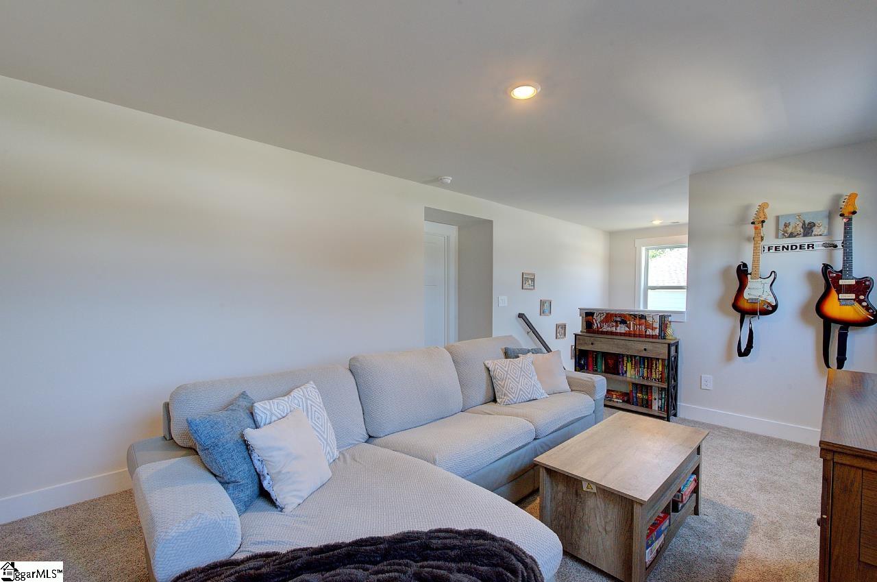 Greenville, South Carolina 29605, United States, 5 Bedrooms Bedrooms, ,3 BathroomsBathrooms,Residential,Active,150559